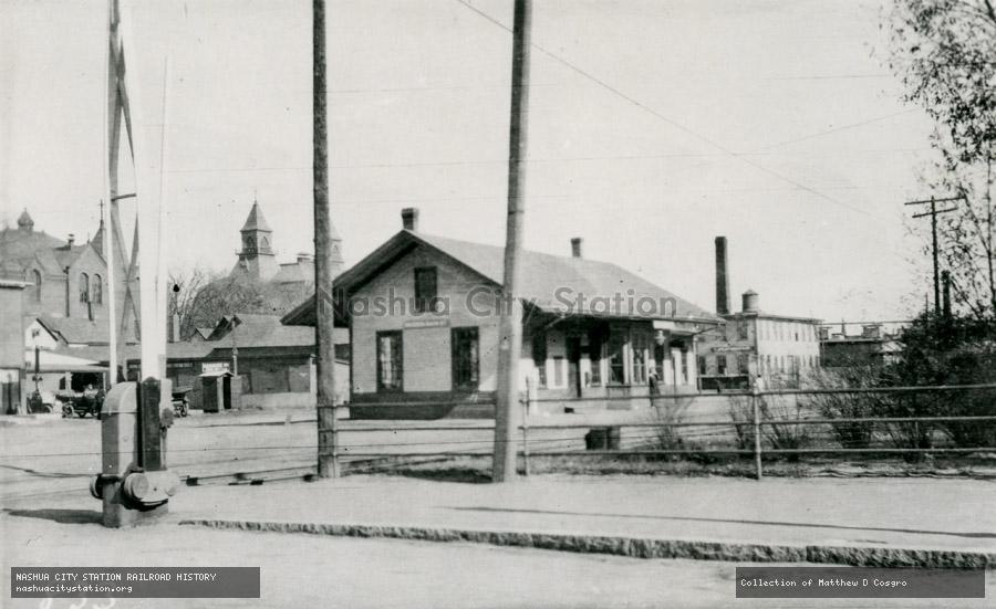 Postcard: Main Street Station, Nashua, N.H.